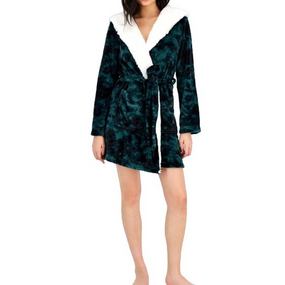 JENNI Women's Printed Short Sherpa Hooded Robe XL/XXL (1bx)
